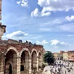Vista Arena Di E Piazza Bra *