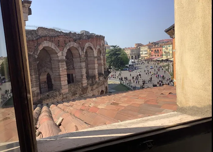 Vista Arena Di Apartament Werona